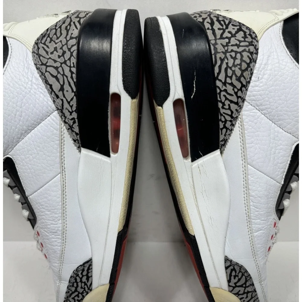 Nike Air Jordan 3 Retro Infrared 136064-123 Size 12 White Black Red Cement Bred‎